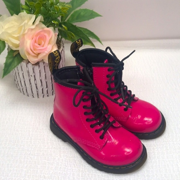 Dr. Martens AirWair Hot Pink Lace Up Boots Size 8 Childrens - Picture 1 of 8